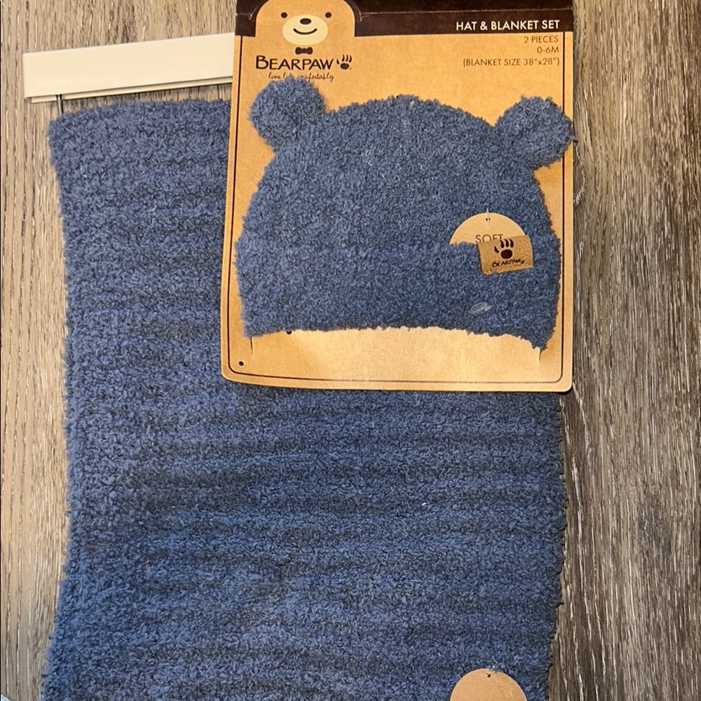 Bearpaw Blue Hat and Blanket Set (0-6months)